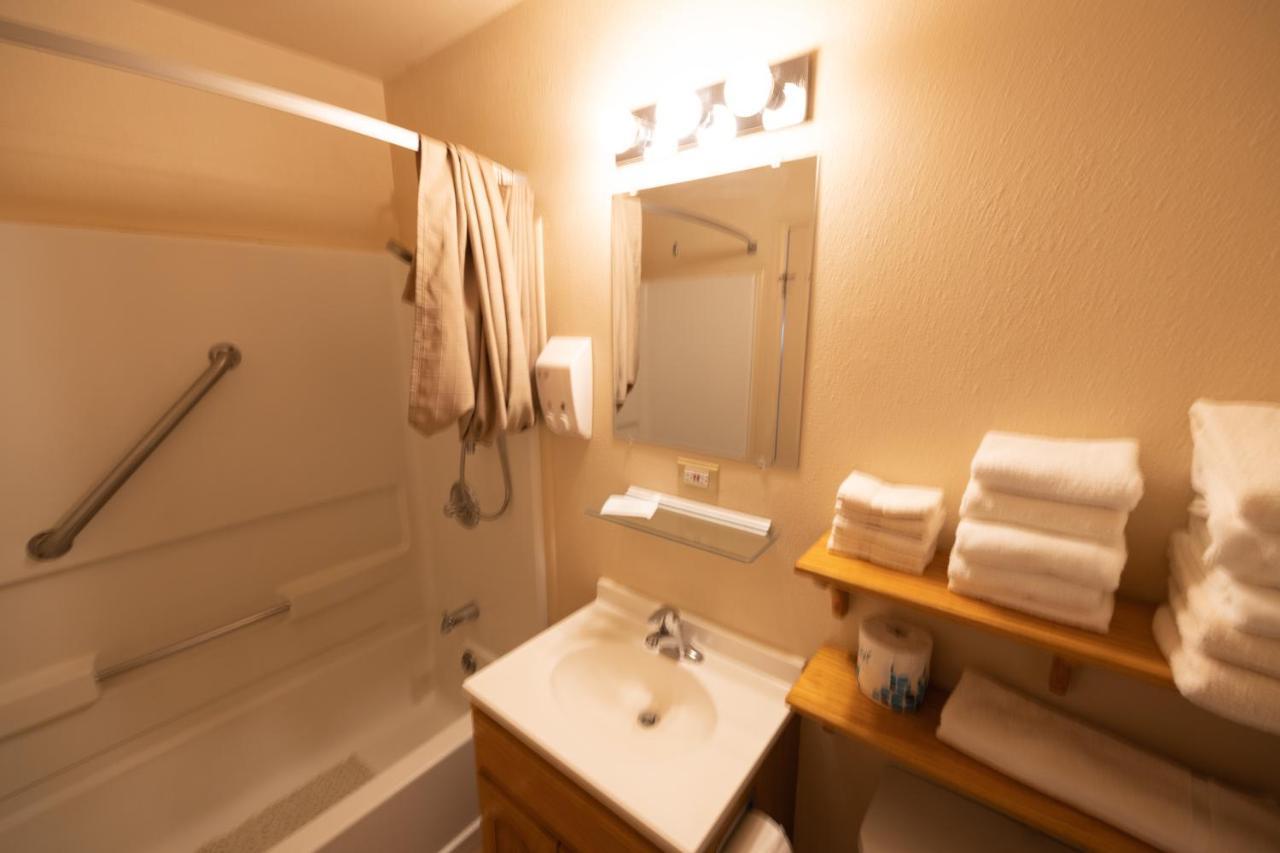 Woodland Motel 萨利达 外观 照片