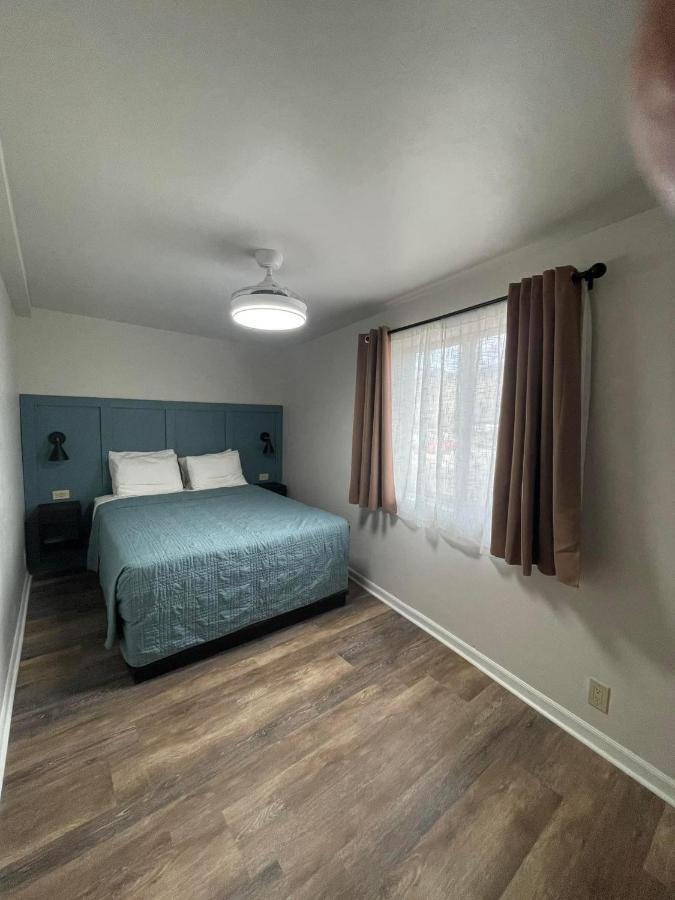 Woodland Motel 萨利达 外观 照片